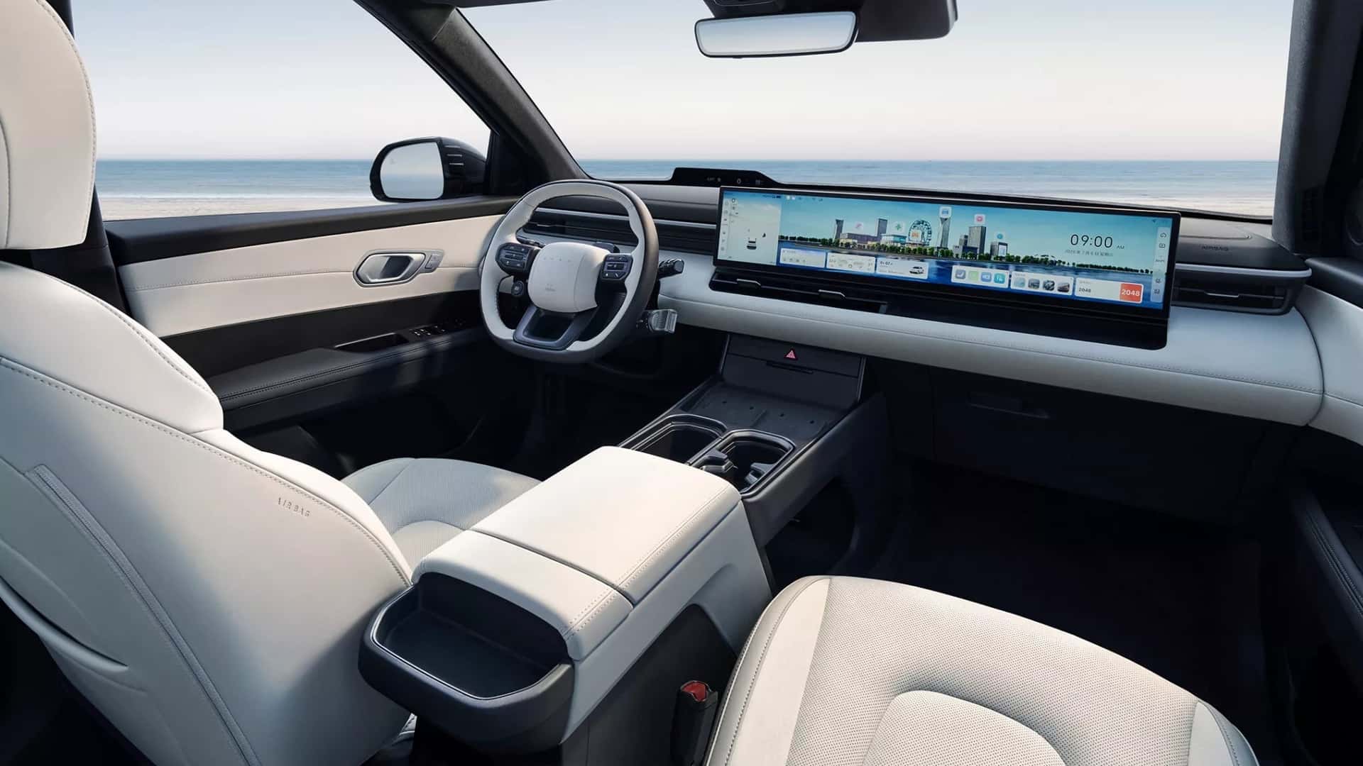 Hyundai promised that she would keep buttons, but this car revolves around the screens