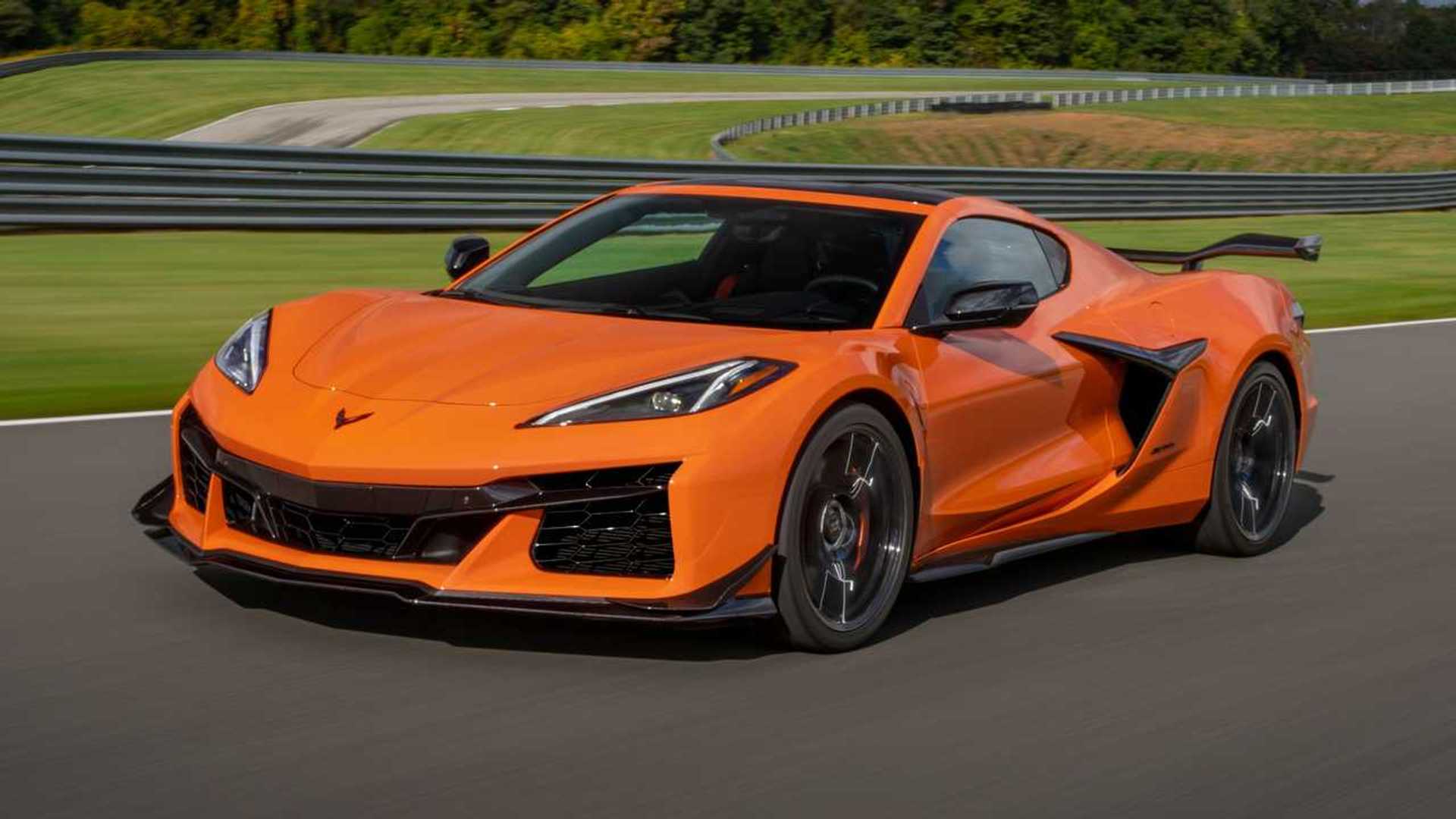The new Corvette Z06s sits on a lot - some with huge discounts