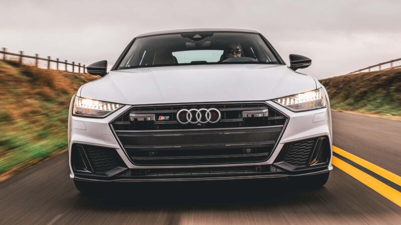 Mit: Audi A7 and S7
