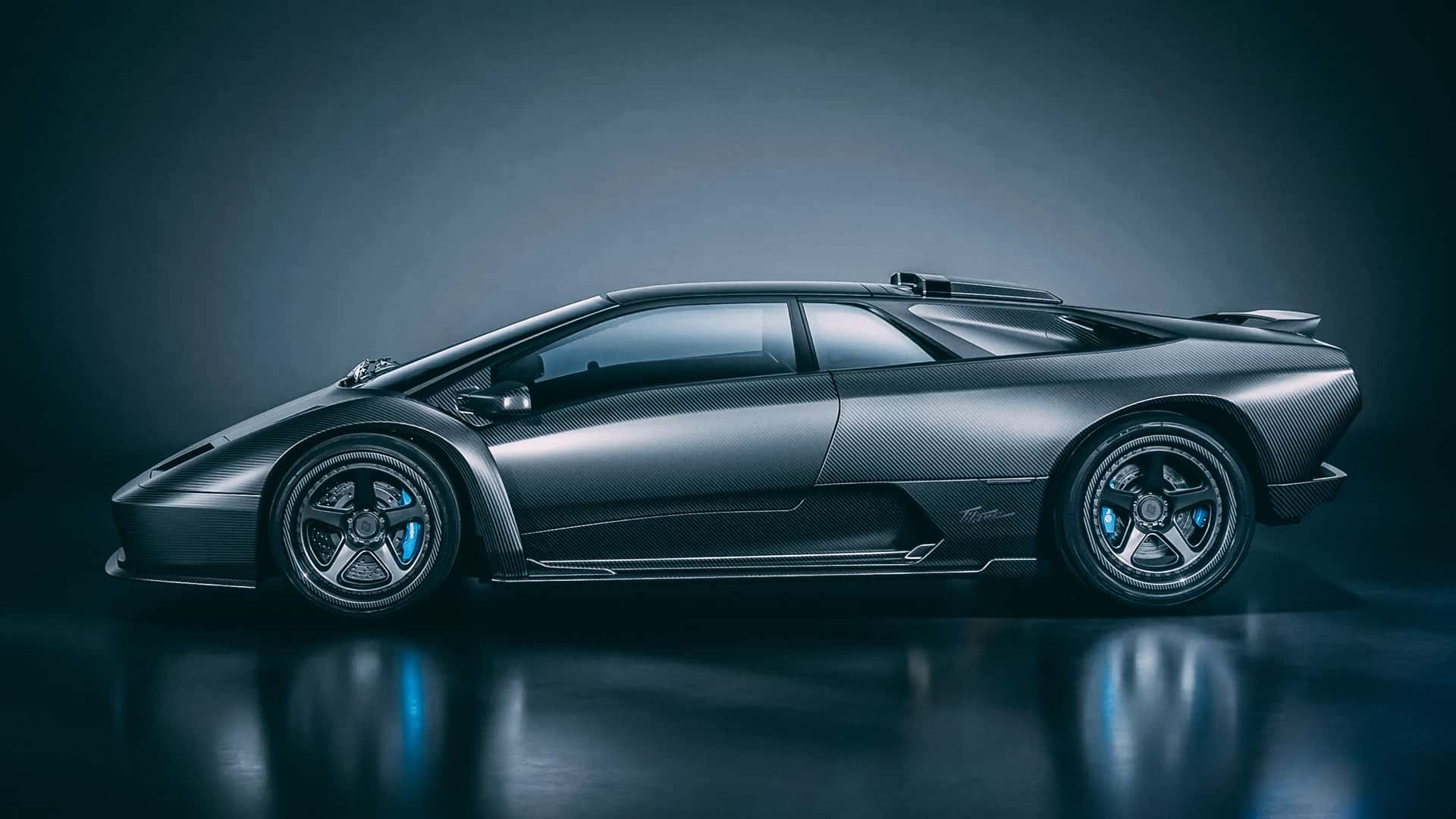Ristomod Lamborghini Diablo V-12 has been created for the path
