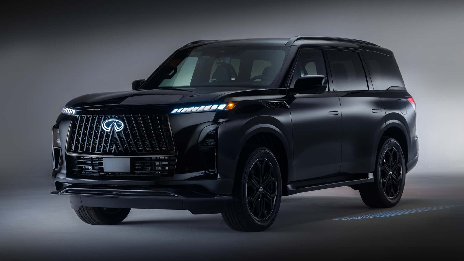 The new Infiniti Qx80 has become more expensive