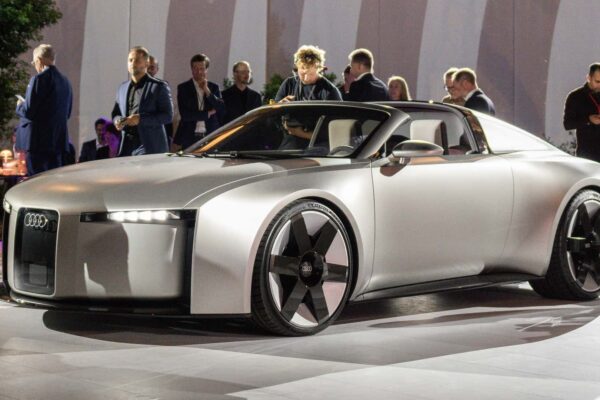 Audi excludes giving its new sports car a gas engine