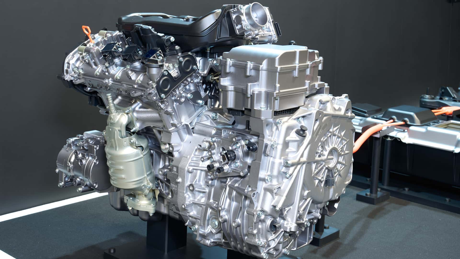 Honda is developing a new V-6 engine for its upcoming hybrid cars